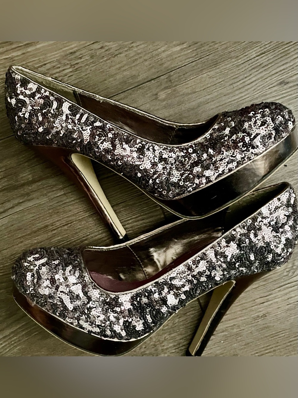 💅🏻 Madden Girl Sequin Platform Pumps 💅🏻 - Picture 4 of 6